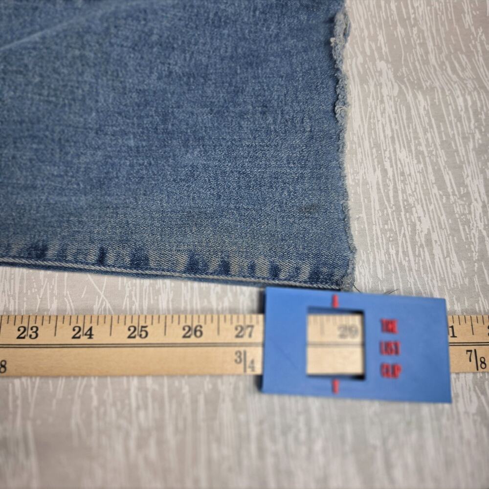 Mother Weekend Fray Jeans Womens Size 26 Blue Hop On Hop Off - Picture 7 of 9